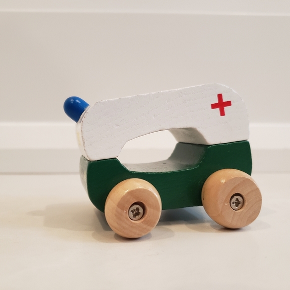 First Emergency Wooden Vehicle- Ambulance - Picture 3 of 6